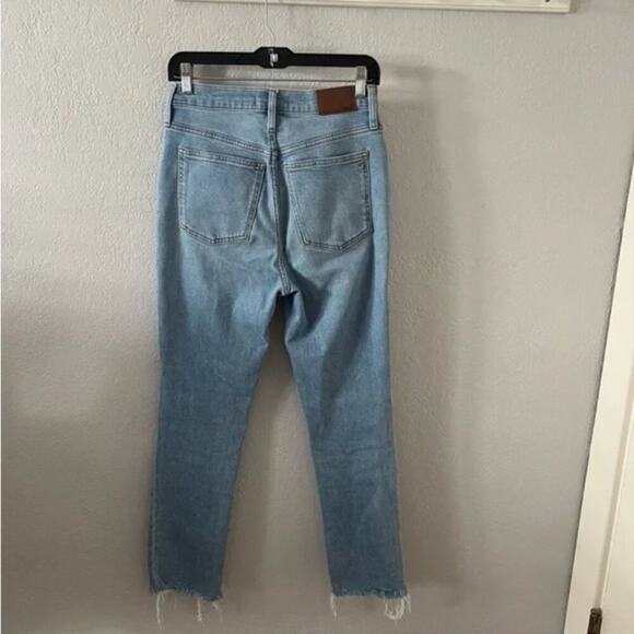 Madewell The Perfect Vintage Jean in Coffey Wash: Worn-In Edition - Picture 9 of 10
